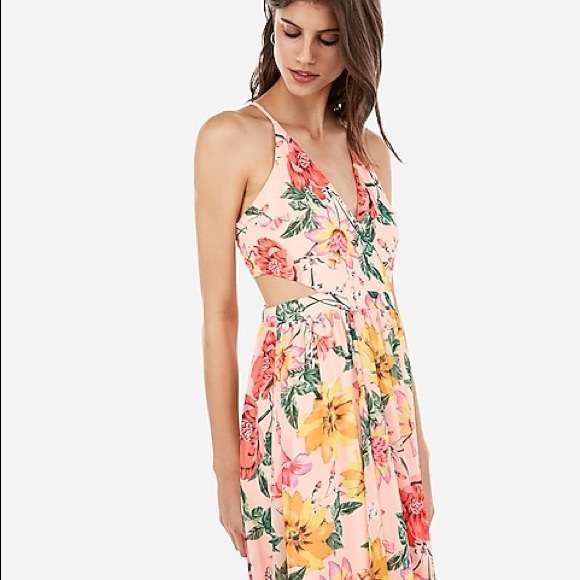 🔥HP🔥 Peach Floral Elastic Waist Maxi Dress - Picture 2 of 3